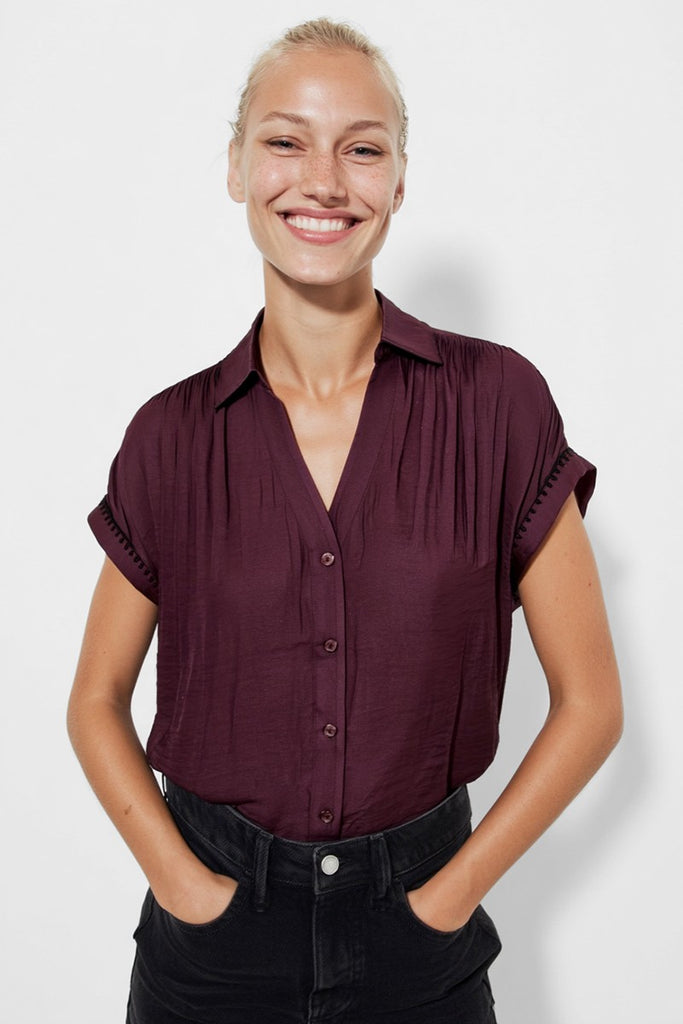 Whipstitch Short Sleeve Blouse