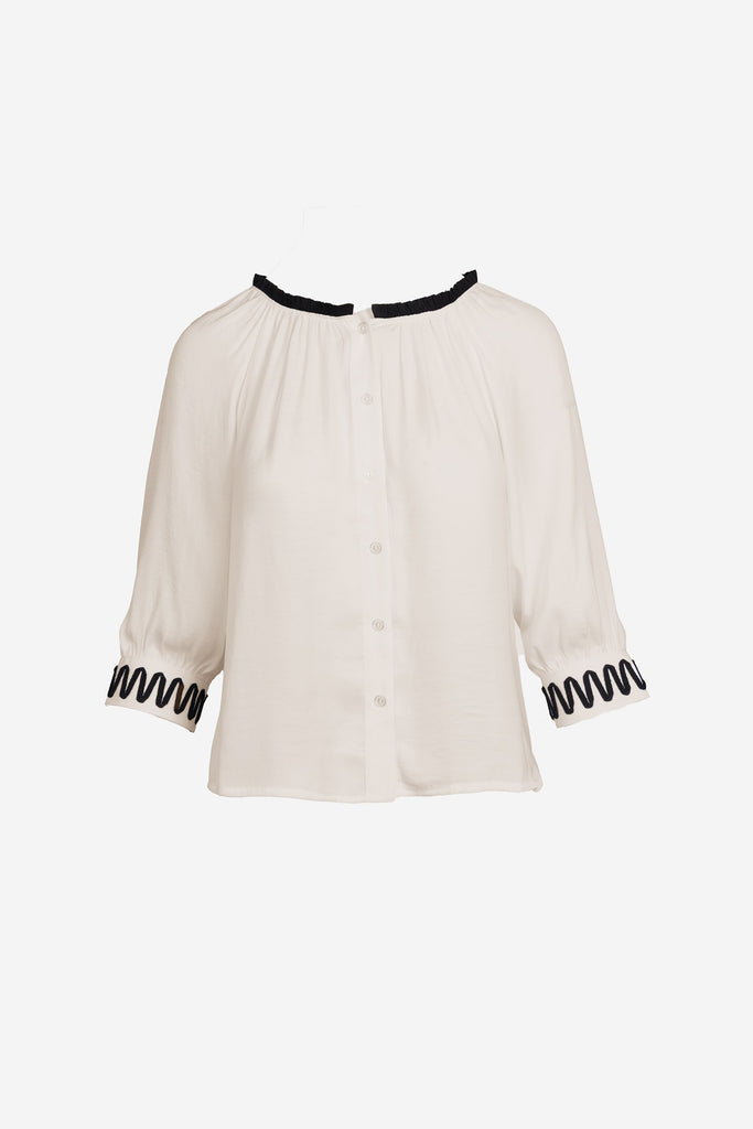 Abstract Applique Popover Blouse