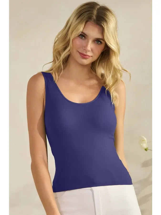 Women's Reversible Seamless Tank with Built-in Bra