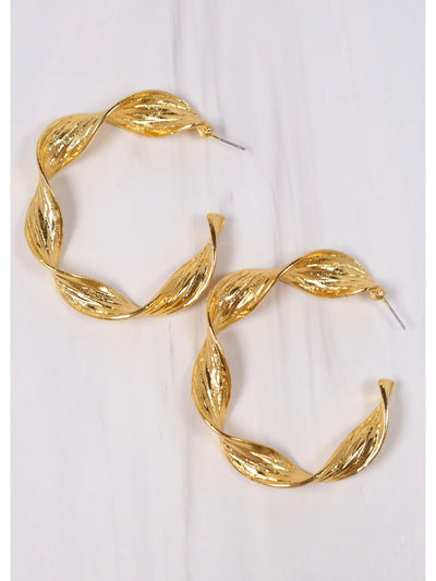 Gretna Twisted Hoop Earring Shiny Gold