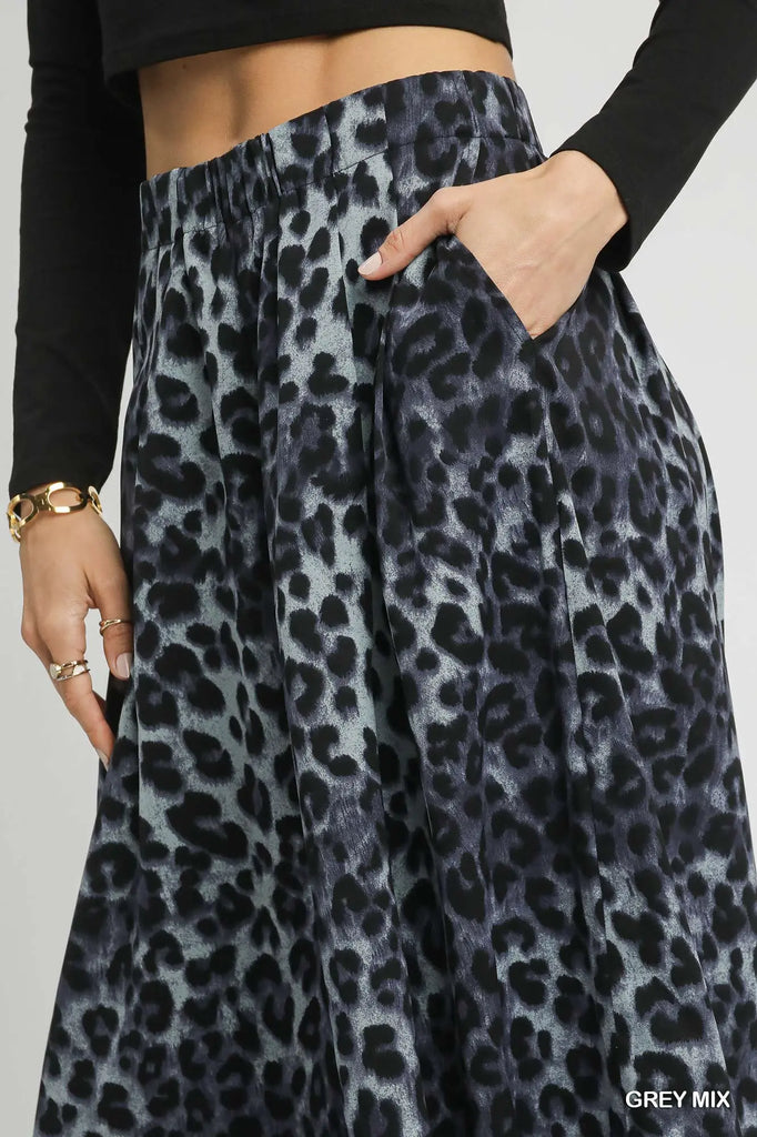 Mix Leopard Print Wide-Leg Pants