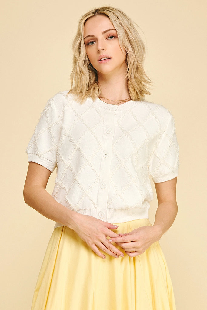 Textured Diamond Pattern Knit Cardigan