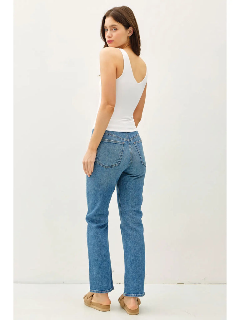 Basic V-Neck Tank