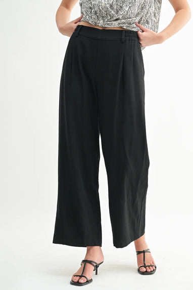 Pin Tuck Detail Elastic Pants