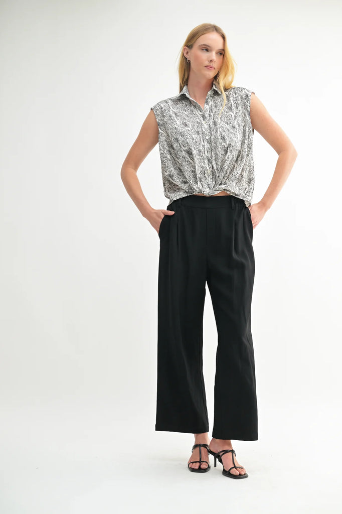 Pin Tuck Detail Elastic Pants