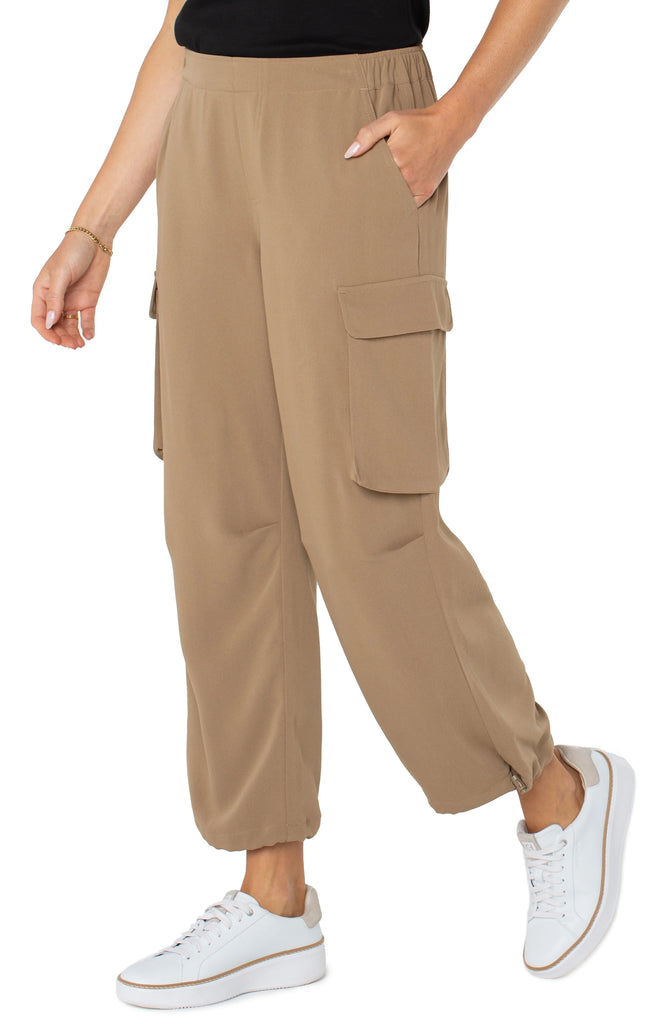 Pull-on Parachute Cargo Pants