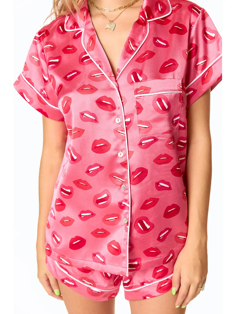 Aurora Kiss and Tell Pajama Set