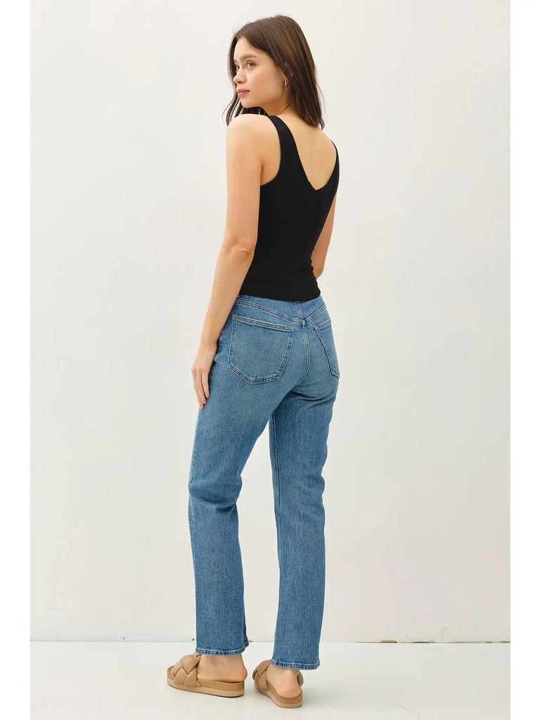 Basic V-Neck Tank