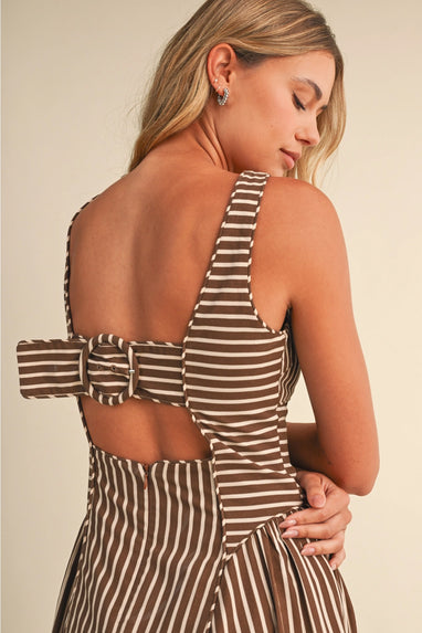 Jumbo Back Buckle Midi Dress