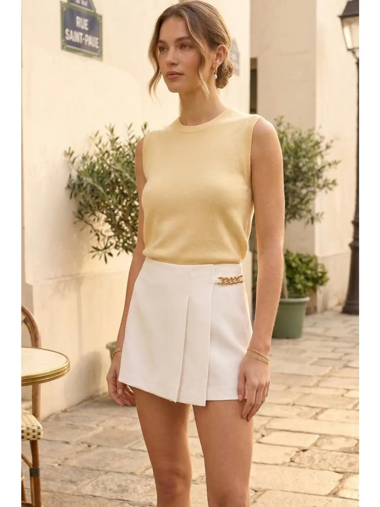 Pleated Chain Shorts