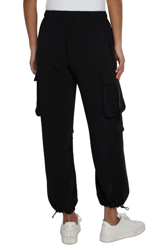 Pull-on Parachute Cargo Pants