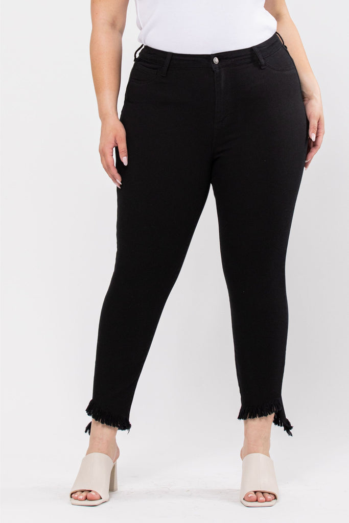Curvy Mid Rise Black Crop Skinny
