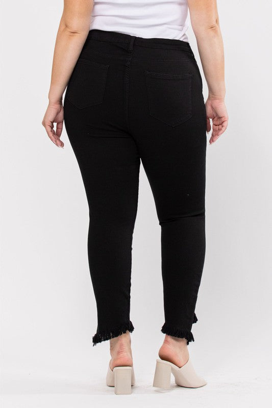 Curvy Mid Rise Black Crop Skinny